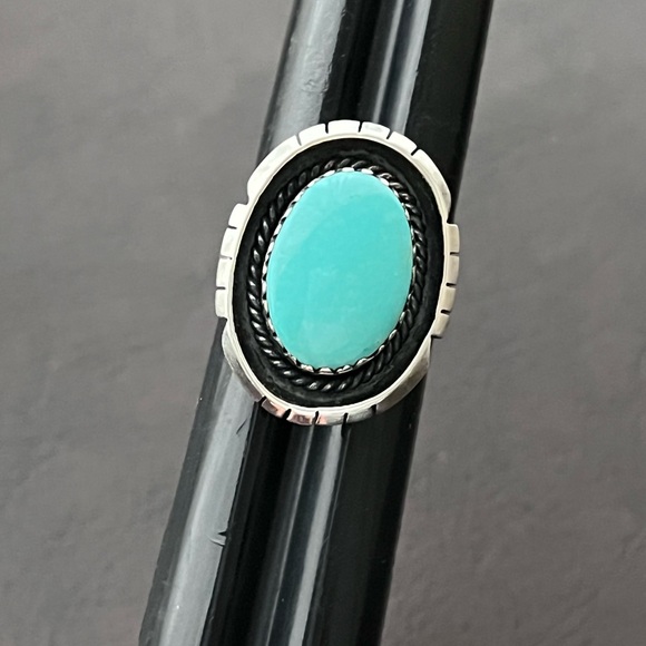 Native American Sterling silver and turquoise split shank ring Size 8 - Picture 4 of 13